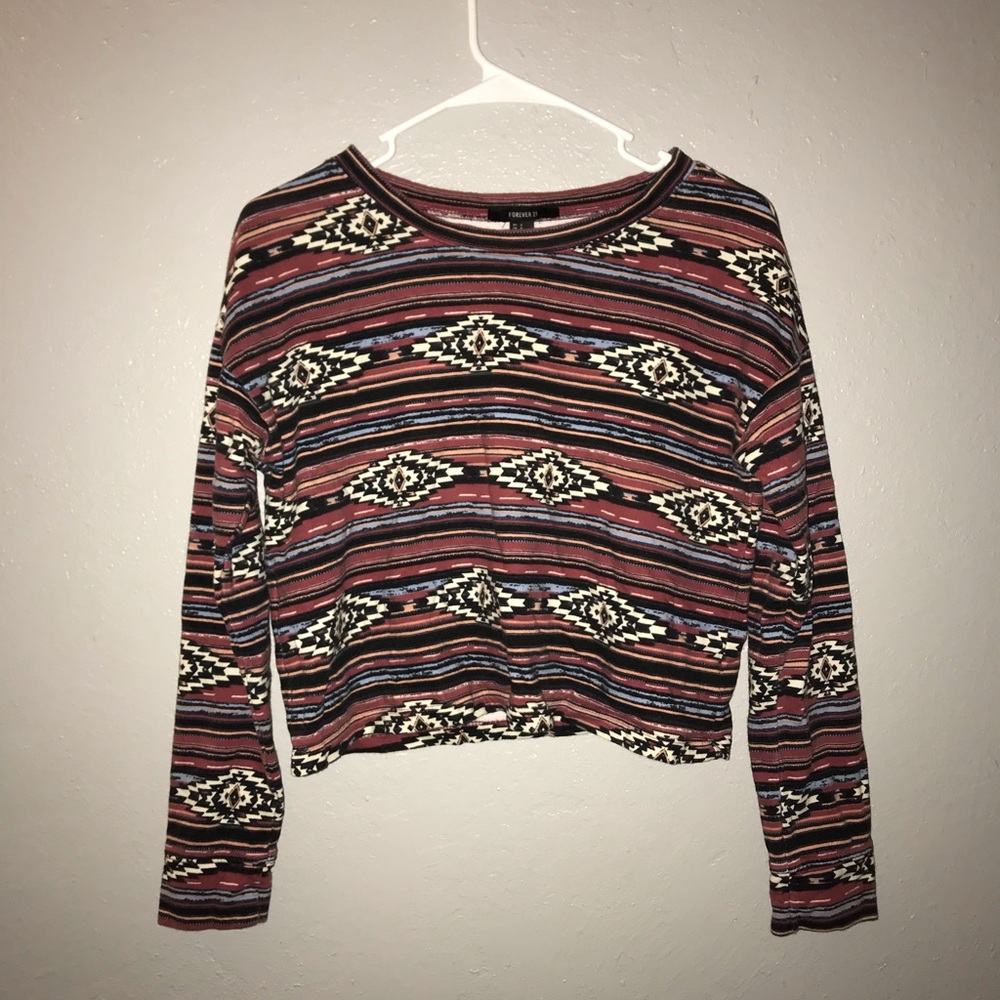 Tribal cropped long sleeve